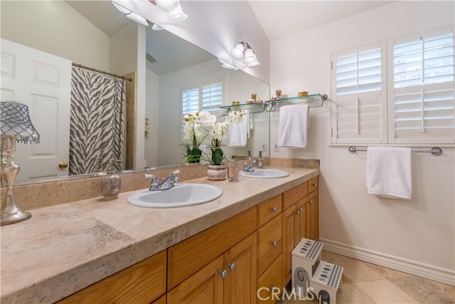 1928 Ruhland Avenue, Redondo Beach, California 90278, 4 Bedrooms Bedrooms, ,3 BathroomsBathrooms,Residential,Sold,Ruhland,SB17082289