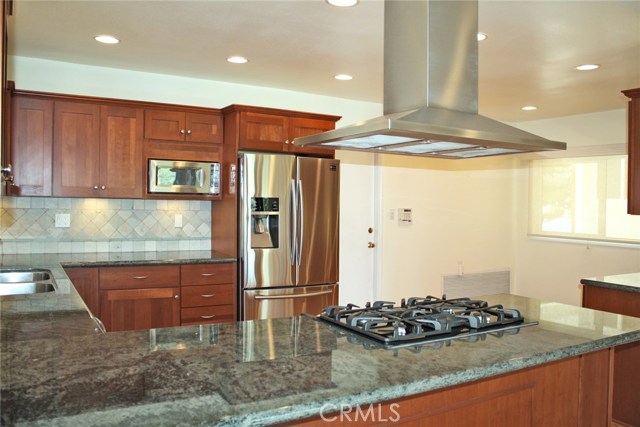 1863 Avenida Aprenda, Rancho Palos Verdes, California 90275, 4 Bedrooms Bedrooms, ,2 BathroomsBathrooms,Residential,Sold,Avenida Aprenda,SB18267802