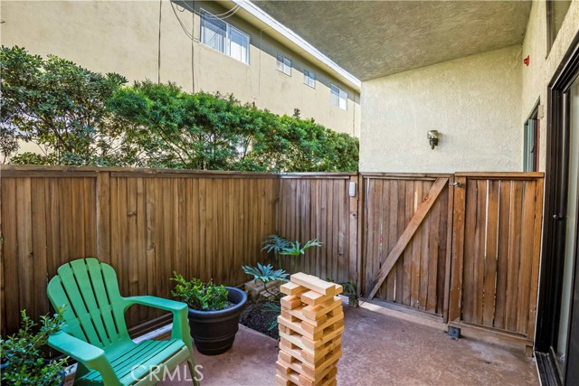 2112 Vanderbilt Lane, Redondo Beach, California 90278, 2 Bedrooms Bedrooms, ,3 BathroomsBathrooms,Residential,Sold,Vanderbilt,SB17089458