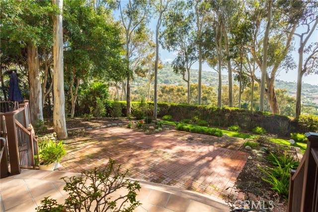 Also enjoy a wonderfully large yard, perfect for gardening. Exit out the back gate in to trails or quick walk to Malaga Cove