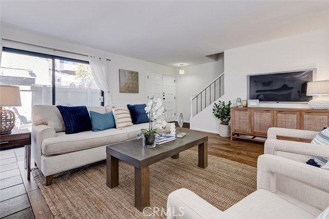 1407 Goodman Avenue, Redondo Beach, California 90278, 3 Bedrooms Bedrooms, ,2 BathroomsBathrooms,Residential,Sold,Goodman,SB20217634