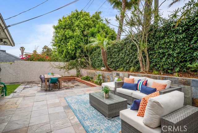 1902 Spreckels Lane, Redondo Beach, California 90278, 3 Bedrooms Bedrooms, ,2 BathroomsBathrooms,Residential,Sold,Spreckels,SB19180441