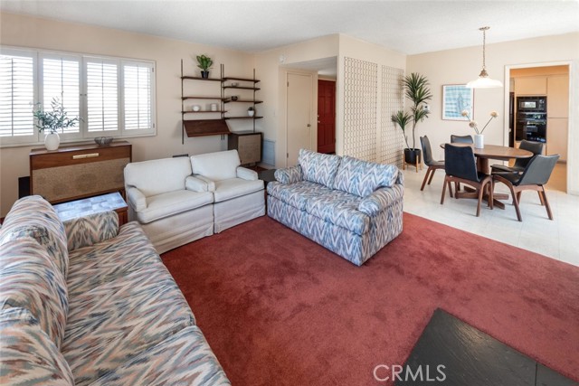 728 13th Street, Manhattan Beach, California 90266, 3 Bedrooms Bedrooms, ,2 BathroomsBathrooms,Residential,Sold,13th,SB21113806