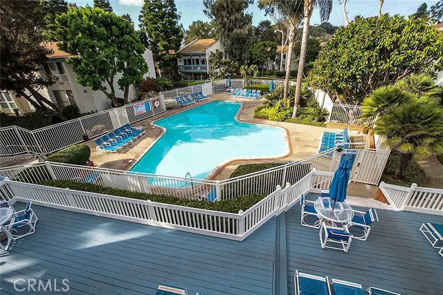 812 Camino Real, Redondo Beach, California 90277, 2 Bedrooms Bedrooms, ,1 BathroomBathrooms,Residential,Sold,Camino Real,SB21045124