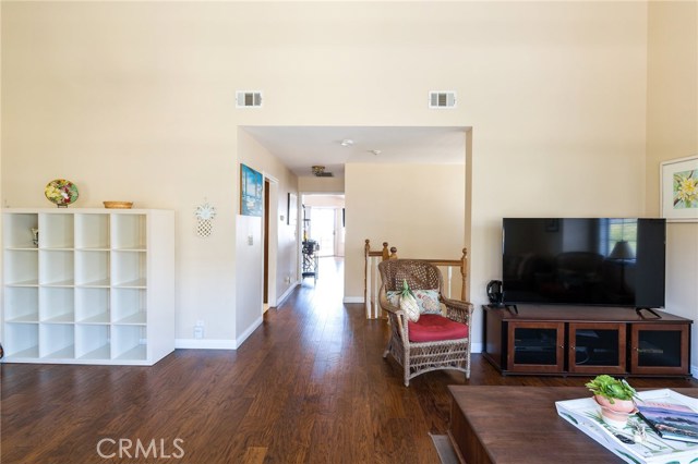 407 Anita Street, Redondo Beach, California 90278, 3 Bedrooms Bedrooms, ,3 BathroomsBathrooms,Residential,Sold,Anita,SB18113069