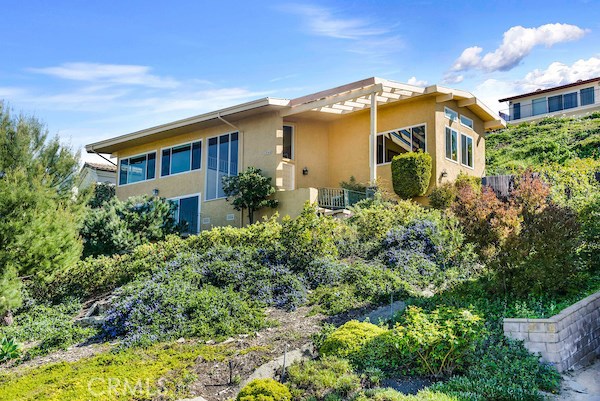 5900 Mossbank Drive, Rancho Palos Verdes, California 90275, 4 Bedrooms Bedrooms, ,3 BathroomsBathrooms,Residential,Sold,Mossbank,PV17062594