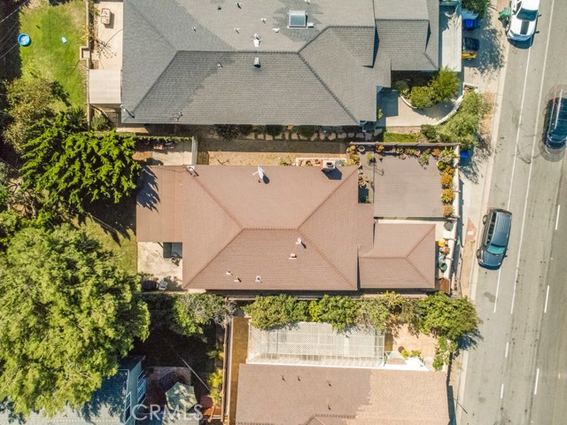 1012 Rosecrans Avenue, Manhattan Beach, California 90266, 3 Bedrooms Bedrooms, ,1 BathroomBathrooms,Residential,Sold,Rosecrans,PW19215586