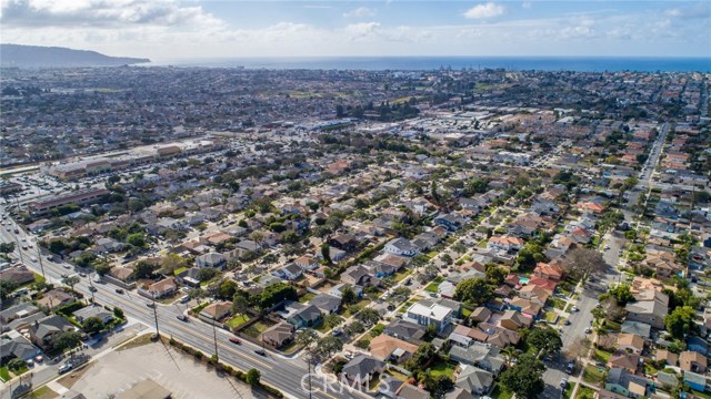 2614 Alvord Lane, Redondo Beach, California 90278, 3 Bedrooms Bedrooms, ,2 BathroomsBathrooms,Residential,Sold,Alvord,PV21014455