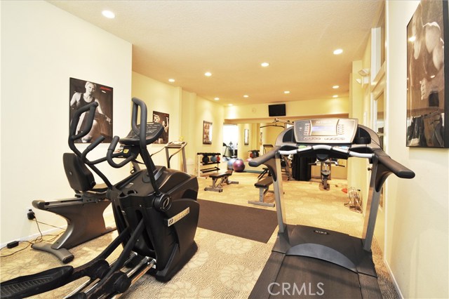 Exercise Room - The Real Deal!