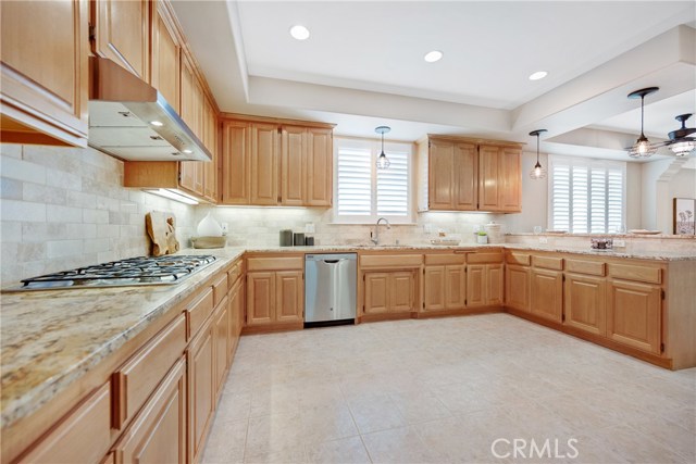 2230 Nelson Avenue, Redondo Beach, California 90278, 4 Bedrooms Bedrooms, ,3 BathroomsBathrooms,Residential,Sold,Nelson,PV20151884