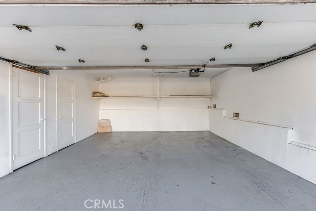 412 Marine Avenue, Manhattan Beach, California 90266, 3 Bedrooms Bedrooms, ,Residential,Sold,Marine,SB21057132
