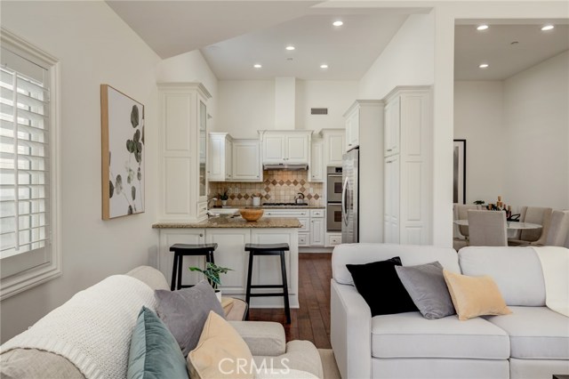 228 Juanita Avenue, Redondo Beach, California 90277, 4 Bedrooms Bedrooms, ,2 BathroomsBathrooms,Residential,Sold,Juanita,SB20139705