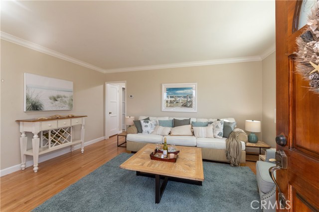 500 Paulina Avenue, Redondo Beach, California 90277, 3 Bedrooms Bedrooms, ,1 BathroomBathrooms,Residential,Sold,Paulina,PW19227875