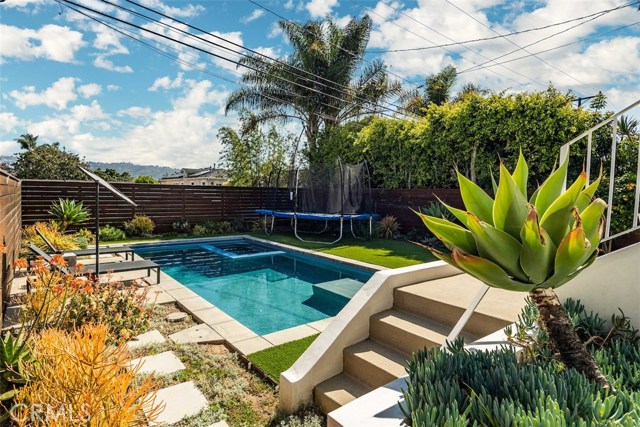 740 Avenue C, Redondo Beach, California 90277, 5 Bedrooms Bedrooms, ,5 BathroomsBathrooms,Residential,Sold,Avenue C,PV20082727
