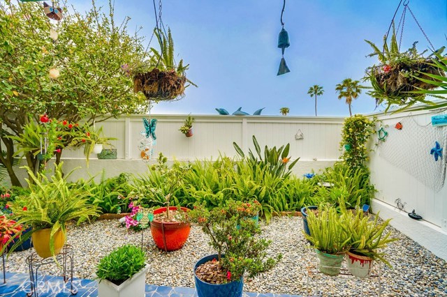 710 Beryl Street, Redondo Beach, California 90277, 3 Bedrooms Bedrooms, ,3 BathroomsBathrooms,Residential,Sold,Beryl,SB20099707