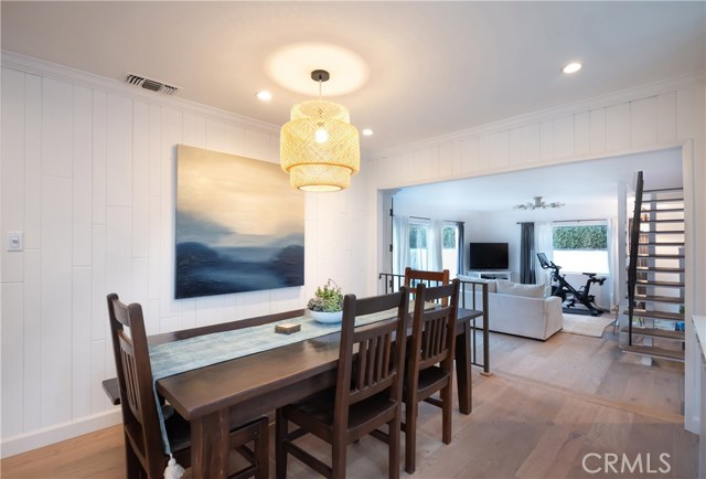2101 Chestnut Avenue, Manhattan Beach, California 90266, 3 Bedrooms Bedrooms, ,2 BathroomsBathrooms,Residential,Sold,Chestnut,SB20028449