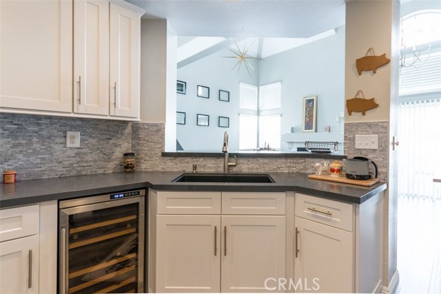 2950 Via Milano 201, Corona, CA 92879, photo 6