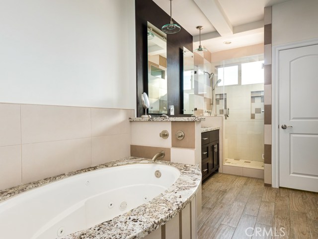 2416 Grant Avenue, Redondo Beach, California 90278, 3 Bedrooms Bedrooms, ,2 BathroomsBathrooms,Residential,Sold,Grant,SB20242982