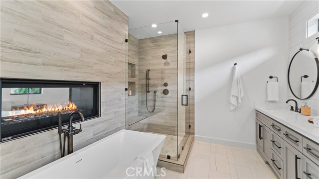 1712 Meadows Avenue, Manhattan Beach, California 90266, 5 Bedrooms Bedrooms, ,2 BathroomsBathrooms,Residential,Sold,Meadows,SB20199095