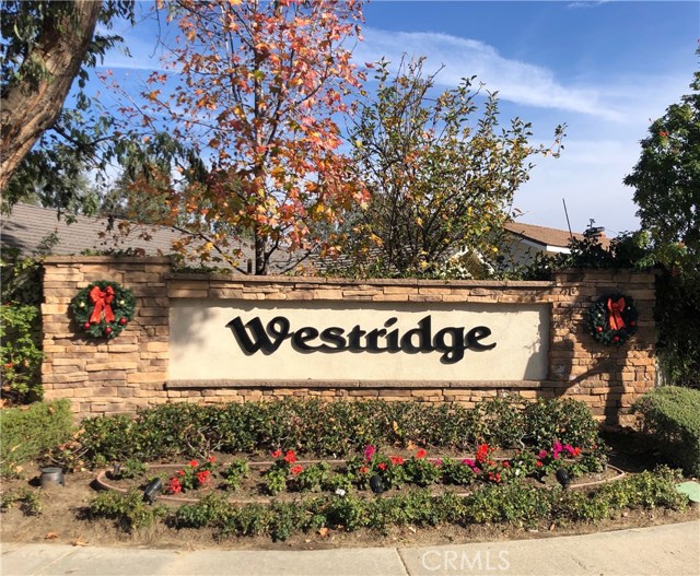 Photo of 433 S Oakgrove Circle, Anaheim Hills, CA 92807