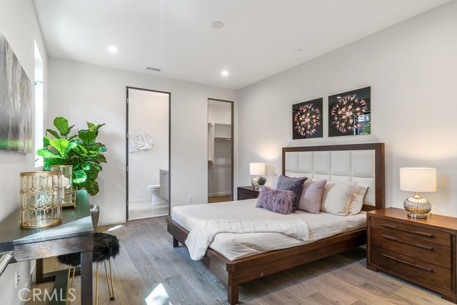 1832 Pacific Coast Highway, Hermosa Beach, California 90254, 3 Bedrooms Bedrooms, ,3 BathroomsBathrooms,Residential,Sold,Pacific Coast Highway,SB18123044