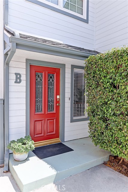 2103 Bataan Road, Redondo Beach, California 90278, 3 Bedrooms Bedrooms, ,2 BathroomsBathrooms,Residential,Sold,Bataan,SB17145810