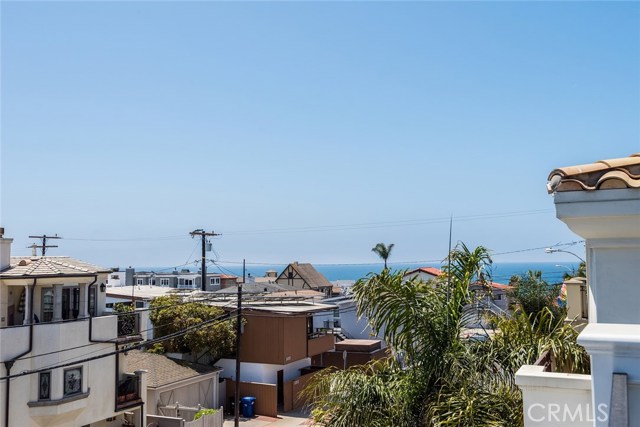 81 Morningside Drive, Manhattan Beach, California 90266, 5 Bedrooms Bedrooms, ,4 BathroomsBathrooms,Residential,Sold,Morningside,SB19028604