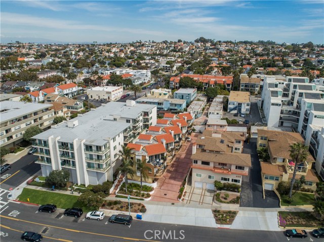 606 Esplanade, Redondo Beach, California 90277, 2 Bedrooms Bedrooms, ,2 BathroomsBathrooms,Residential,Sold,Esplanade,SB18068650