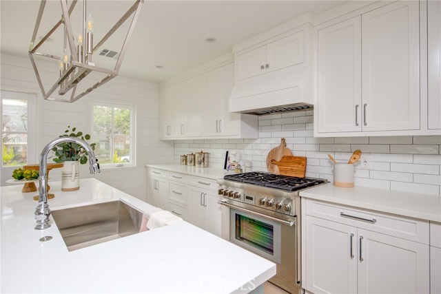 520 Maria Avenue, Redondo Beach, California 90277, 3 Bedrooms Bedrooms, ,2 BathroomsBathrooms,Residential,Sold,Maria,SB19272797