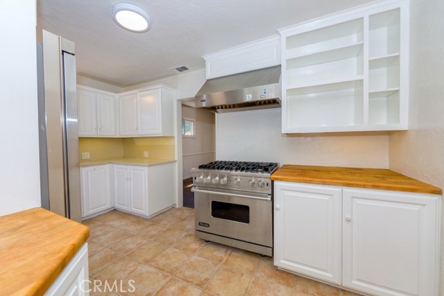 3 Bed Home for Sale in Valley Village, California