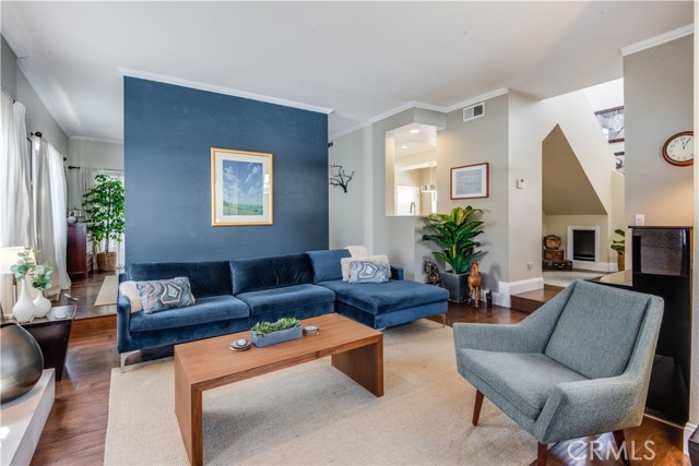 1918 Ruhland Avenue, Redondo Beach, California 90278, 3 Bedrooms Bedrooms, ,3 BathroomsBathrooms,Residential,Sold,Ruhland,SB21056807