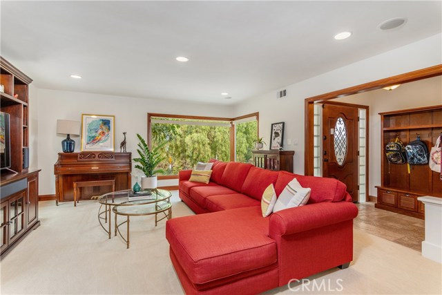 4313 Miraleste Drive, Rancho Palos Verdes, California 90275, 4 Bedrooms Bedrooms, ,3 BathroomsBathrooms,Residential,Sold,Miraleste,SB20161990