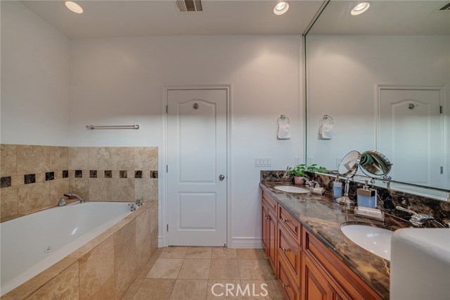 2210 Carnegie Lane, Redondo Beach, California 90278, 4 Bedrooms Bedrooms, ,2 BathroomsBathrooms,Residential,Sold,Carnegie,SB20226361