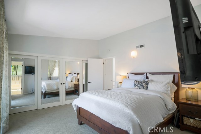 1315 Manhattan Beach Boulevard, Manhattan Beach, California 90266, 2 Bedrooms Bedrooms, ,2 BathroomsBathrooms,Residential,Sold,Manhattan Beach,SB18082751