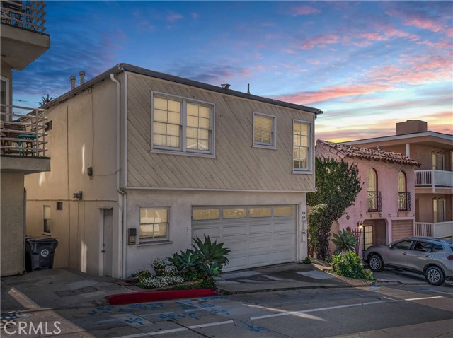 216 44th Street, Manhattan Beach, California 90266, 2 Bedrooms Bedrooms, ,3 BathroomsBathrooms,Residential,Sold,44th,SB20030954