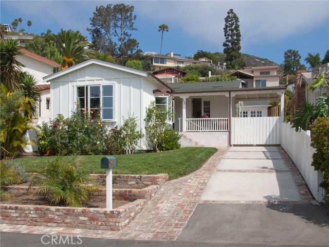 Photo of 460 Blumont Street, Laguna Beach, CA 92651