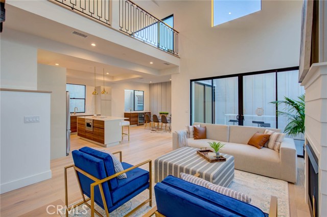 602 Irena Avenue, Redondo Beach, California 90277, 4 Bedrooms Bedrooms, ,4 BathroomsBathrooms,Residential,Sold,Irena,PV19131744