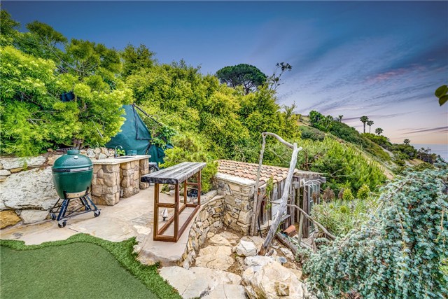 7242 Berry Hill Drive, Rancho Palos Verdes, California 90275, 3 Bedrooms Bedrooms, ,2 BathroomsBathrooms,Residential,Sold,Berry Hill,PV20108909