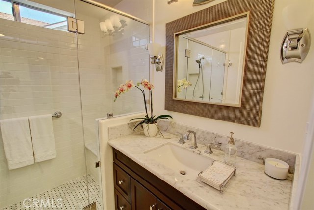 Stunning spa like bathroom with walk-in shower