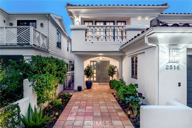 2516 Pacific Avenue, Manhattan Beach, California 90266, 4 Bedrooms Bedrooms, ,3 BathroomsBathrooms,Residential,Sold,Pacific,SB20122478