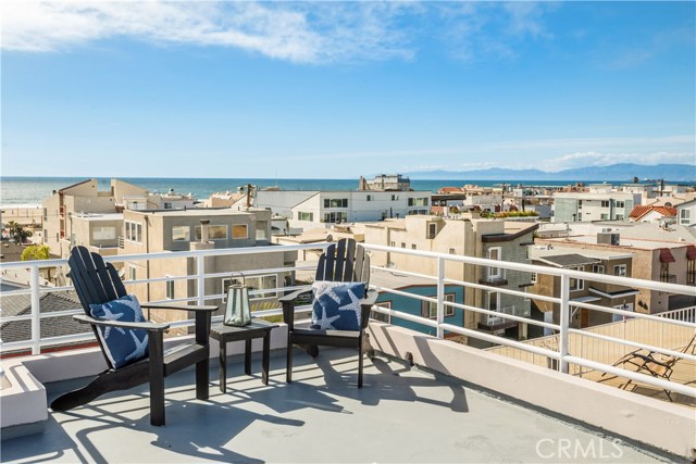 228 Manhattan Avenue, Hermosa Beach, California 90254, 3 Bedrooms Bedrooms, ,3 BathroomsBathrooms,Residential,Sold,Manhattan,PV18057092