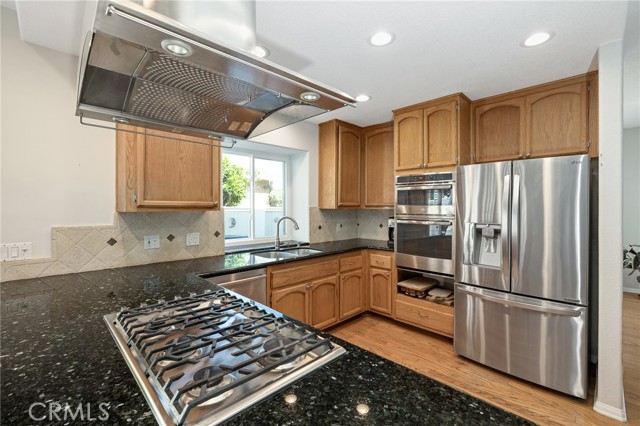 1805 Clark Lane, Redondo Beach, California 90278, 3 Bedrooms Bedrooms, ,2 BathroomsBathrooms,Residential,Sold,Clark,SB21014958