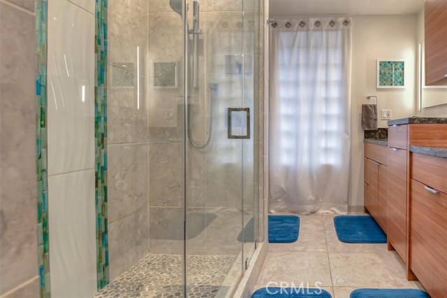 2013 Clark Lane, Redondo Beach, California 90278, 3 Bedrooms Bedrooms, ,2 BathroomsBathrooms,Residential,Sold,Clark,SB20074345