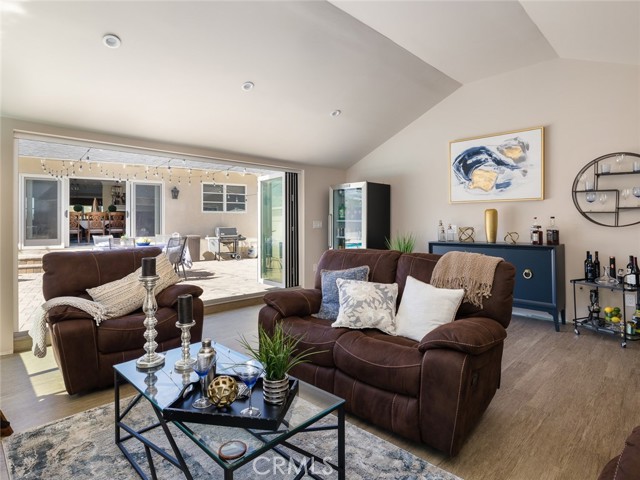 2206 Estribo Drive, Rolling Hills Estates, California 90274, 5 Bedrooms Bedrooms, ,2 BathroomsBathrooms,Residential,Sold,Estribo,PV21112421