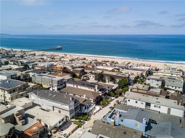 324 18th Street, Manhattan Beach, California 90266, ,Residential Income,Sold,18th,PV17135205