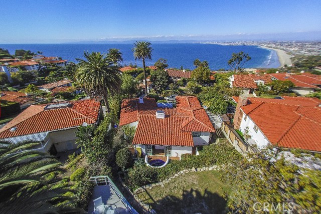 701 Via Somonte, Palos Verdes Estates, California 90274, 2 Bedrooms Bedrooms, ,3 BathroomsBathrooms,Residential,Sold,Via Somonte,PV18051059