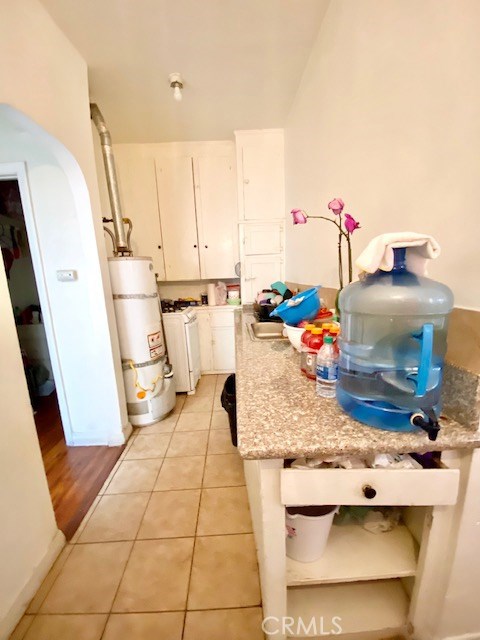  Income Home for Sale in Los Angeles, California
