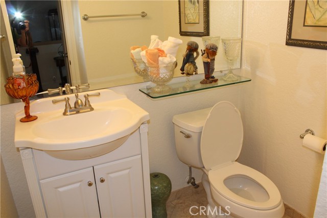 Powder room