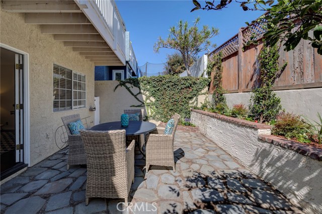 1750 Dixon Street, Redondo Beach, California 90278, 3 Bedrooms Bedrooms, ,2 BathroomsBathrooms,Residential,Sold,Dixon,SB18239071