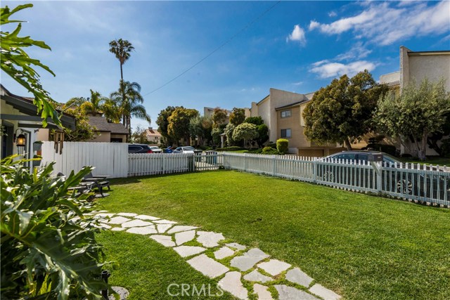 2616 Ruhland Avenue, Redondo Beach, California 90278, 3 Bedrooms Bedrooms, ,1 BathroomBathrooms,Residential,Sold,Ruhland,SB19108232